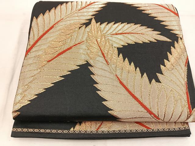 平和屋着物◎六通柄袋帯　草葉文　黒地　金糸　正絹　逸品　BAAW3974mz