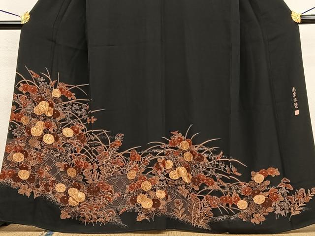 平和屋着物■豪華黒留袖　駒刺繍　本草木染　籬草花文　金彩　無落款　正絹　逸品　BAAW4705hv