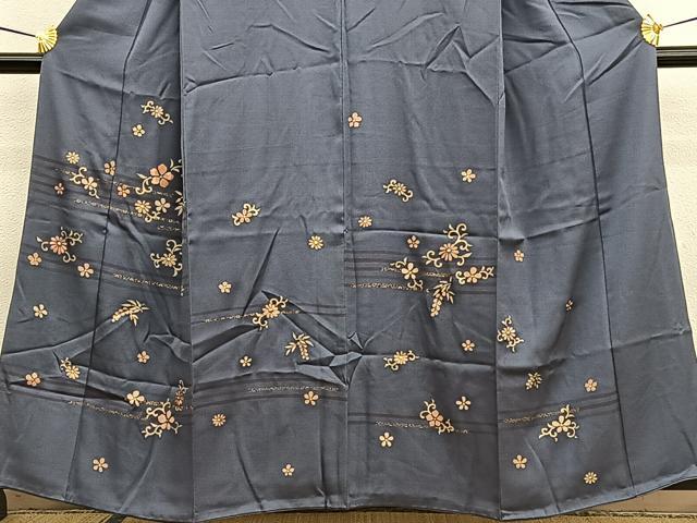 平和屋着物■訪問着　刺繍　花唐草文　金彩　三越扱い　正絹　逸品　BAAW4805hv