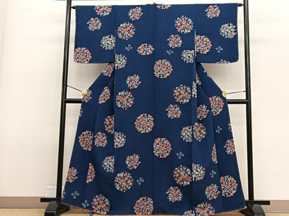 平和屋着物■上質な小紋 型染め 桔梗花丸文 鬼しぼ縮緬 反端付き 正絹 逸品 未使用 BAAW4975hv