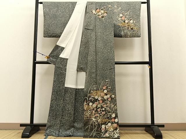 平和屋着物●訪問着　流水草花文　たたき染め　黒地　金彩　正絹　逸品　BAAW5014hj 平和屋着物○訪問着 流水草花文 たたき染め 黒地 金彩 正絹 逸品