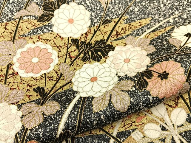 平和屋着物●訪問着　流水草花文　たたき染め　黒地　金彩　正絹　逸品　BAAW5014hj