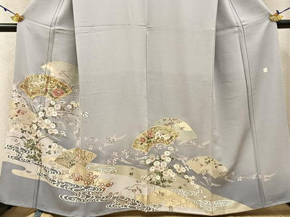 平和屋着物●豪華色留袖　駒刺繍　飛鶴地紙花文　暈し染め　金彩　正絹　逸品　未使用　BAAW5032hj