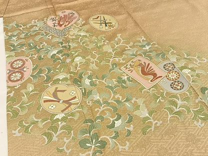 平和屋着物●訪問着　駒刺繍　タツノオトシゴ　花唐草文　金彩　正絹　逸品　BAAW5034hj