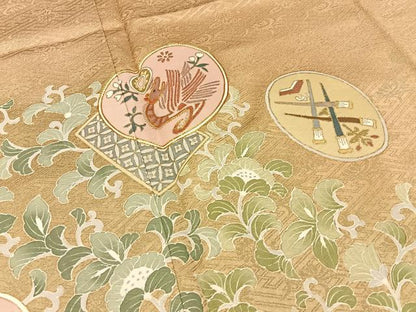 平和屋着物●訪問着　駒刺繍　タツノオトシゴ　花唐草文　金彩　正絹　逸品　BAAW5034hj