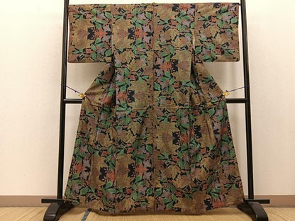 平和屋着物●本場大島紬　7マルキ　草花尽くし　正絹　逸品　BAAW5035hj