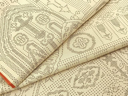 平和屋着物●本場大島紬　白大島　7マルキ　十字架　正絹　逸品　BAAW5046hj