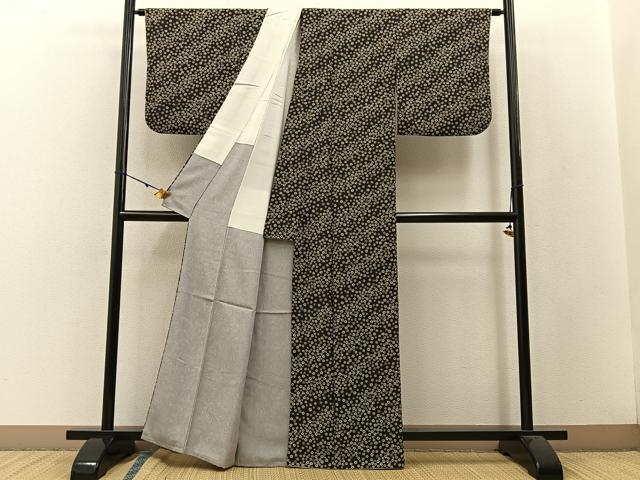 平和屋着物●上質な小紋 舞桜文 黒地 正絹 逸品 BAAW5057hj
