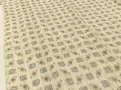 平和屋着物＊夏物　本場小千谷ちぢみ　草花文　麻　逸品　BAAW5086hj