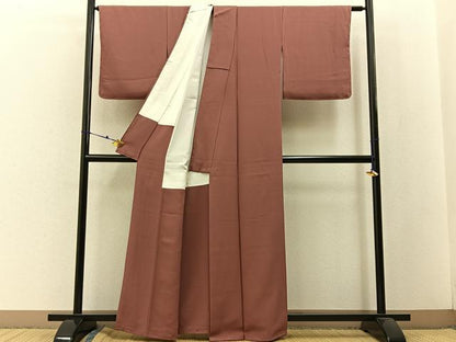平和屋着物●上質な色無地 蘇芳香色 正絹 逸品 未使用 BAAW5144hj