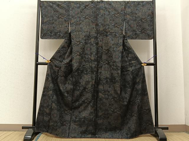 平和屋着物●本場大島紬 9マルキ 更紗花鳥文 正絹 逸品 未使用 BAAW5188hj