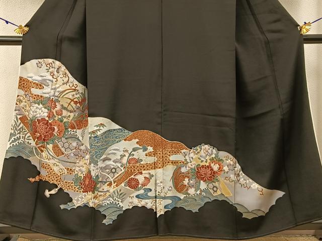 平和屋着物■豪華黒留袖 松竹梅 流水有職花文 金彩 正絹 逸品 BAAW5246hj