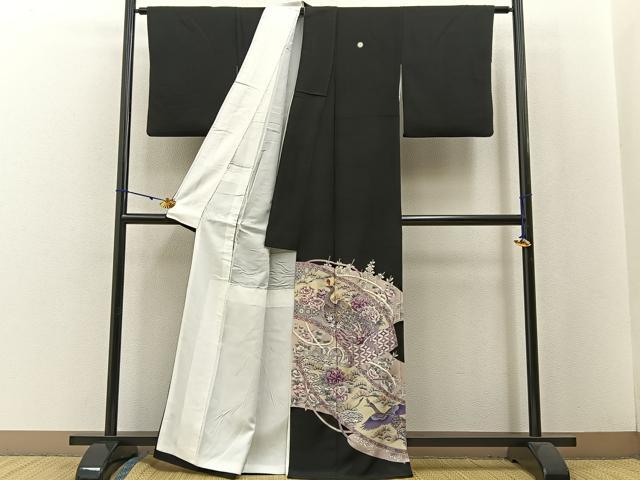 平和屋着物■豪華黒留袖　駒刺繍　孔雀有職花文　金彩　正絹　逸品　BAAW5345hj