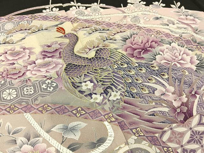 平和屋着物■豪華黒留袖　駒刺繍　孔雀有職花文　金彩　正絹　逸品　BAAW5345hj