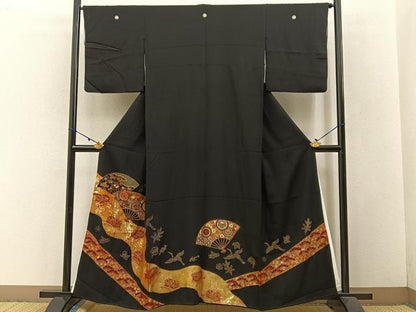 平和屋着物■豪華黒留袖 駒刺繍 扇面宝尽くし花蝶文 金彩 正絹 逸品 BAAW5547hj