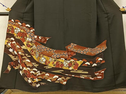 平和屋着物■豪華黒留袖　駒刺繍　熨斗花文　金彩　正絹　逸品　BAAW5579hj