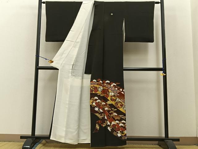 平和屋着物■豪華黒留袖　駒刺繍　熨斗花文　金彩　正絹　逸品　BAAW5579hj