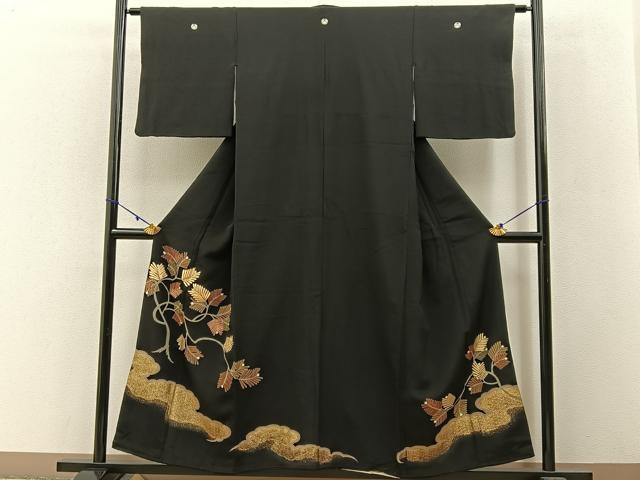 平和屋着物■豪華黒留袖　駒刺繍　松　金彩　正絹　逸品　BAAW5589hj