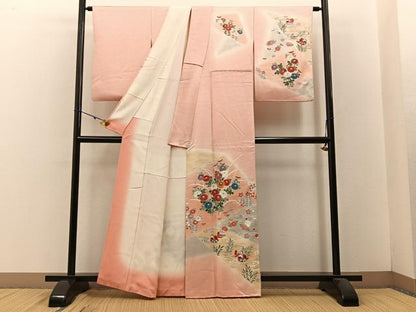 平和屋着物■訪問着　刺繍　鴛鴦花文　暈し染め　銀彩　正絹　逸品　BAAW5817hj