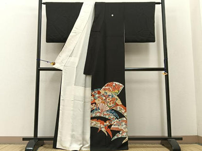 平和屋着物■豪華黒留袖 駒刺繍 扇面雪芝花文 正絹 逸品 BAAW5882hj