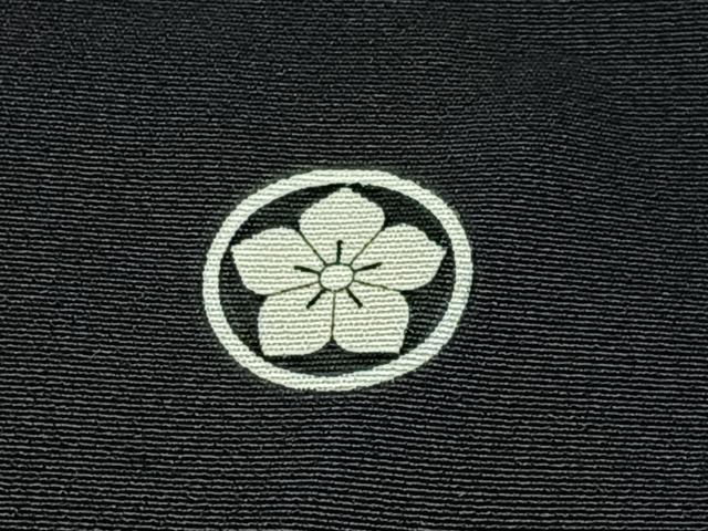 平和屋着物■豪華黒留袖 駒刺繍 扇面雪芝花文 正絹 逸品 BAAW5882hj