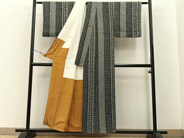 平和屋着物●上質な小紋　総絞り　麻の葉間道　黒地　正絹　逸品　未使用　BAAW5921hj