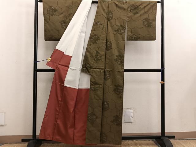 平和屋着物■上質な紬 亀甲草葉文 正絹 逸品 BAAW6297mz