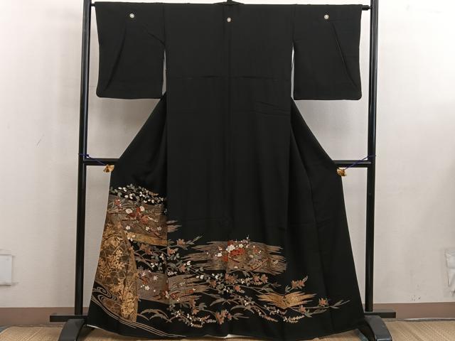 平和屋着物■豪華黒留袖 駒刺繍 籬菊花文 金彩 正絹 逸品 BAAW6472mz