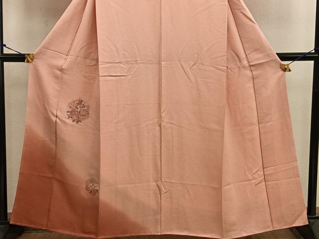 平和屋着物■訪問着　総刺繍　スワトウ刺繍　亀甲花文　暈し染め　正絹　逸品　未使用　BAAW6486mz