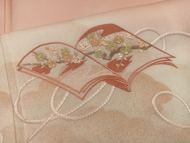 平和屋着物■訪問着　刺繍　冊子花文　暈し染め　正絹　逸品　BAAW6578mz