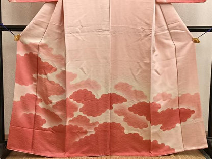 平和屋着物■訪問着　雲重ね文　暈し染め　金通し地　正絹　逸品　BAAW6590mz