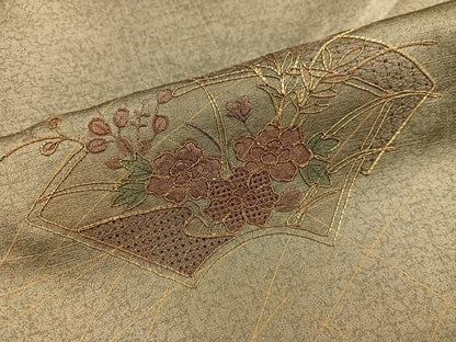 平和屋着物■訪問着　駒刺繍　スワトウ刺繍　地紙重ね花文　金糸　正絹　逸品　BAAW6714mz