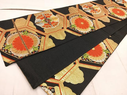 平和屋着物◎六通柄袋帯 唐織 亀甲花蝶文 黒地 金銀糸 正絹 逸品 BAAW6804mz