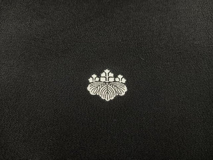平和屋着物■豪華黒留袖　駒刺繍　地紙重ね鼓飛鶴花文　金彩　正絹　逸品　BAAW6861mz
