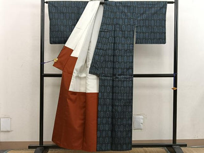 平和屋着物■本場村山大島紬 亀甲文 正絹 逸品 BAAW6965mz
