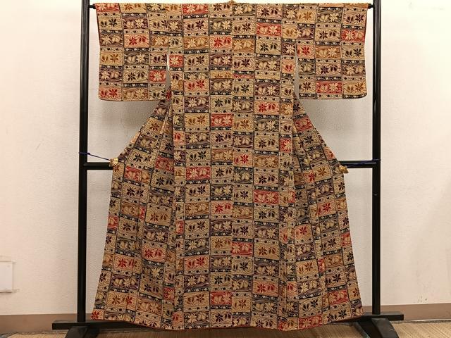 平和屋着物■上質な小紋 型染め 横段花文 鬼しぼ縮緬 正絹 逸品 BAAW6987mz