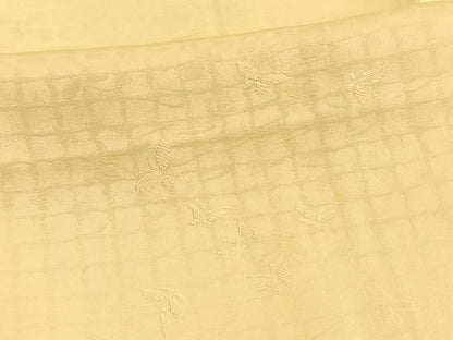 平和屋着物■上質な色無地 格子舞蝶地紋 卵色 正絹 逸品 未使用 BAAW7803hv