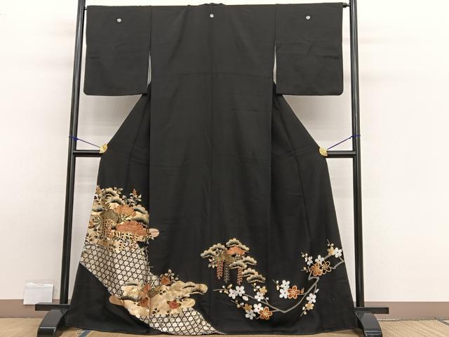 平和屋着物■豪華黒留袖 駒刺繍 エ霞松文 金銀彩 正絹 逸品 BAAW7864hv