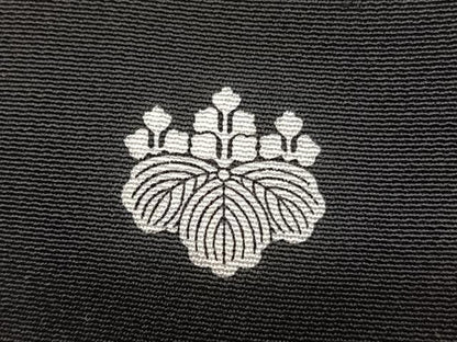 平和屋着物■豪華黒留袖 駒刺繍 エ霞松文 金銀彩 正絹 逸品 BAAW7864hv