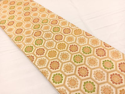 平和屋着物◎西陣　六通柄袋帯　亀甲花文　金糸　正絹　逸品　BAAW7963hv