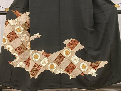 平和屋着物■豪華黒留袖 駒刺繍 雲取り吉祥花文 金彩 ますいわ屋扱い 正絹 逸品 BAAW8506yc