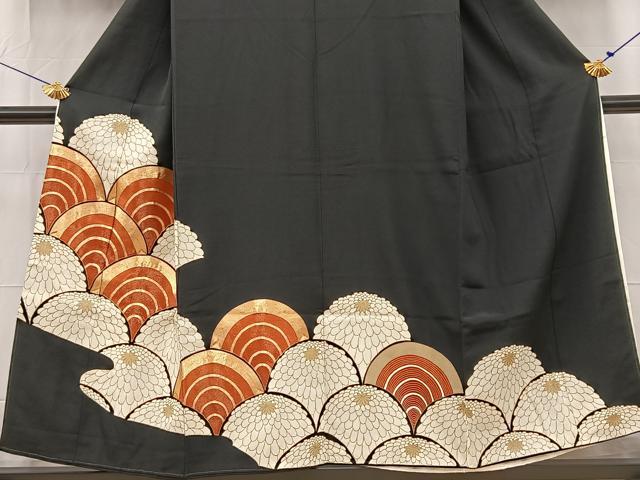 平和屋着物■豪華黒留袖　駒刺繍　菊青海波　金彩　正絹　逸品　BAAW8511yc