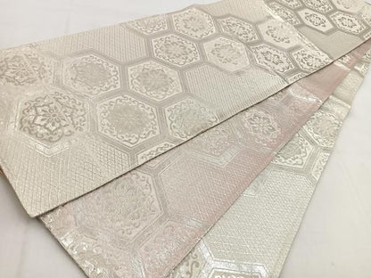 平和屋着物◎両面　全通柄袋帯　亀甲花文　銀糸　正絹　逸品　BAAW8568yc