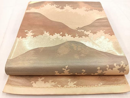 平和屋着物◎六通柄袋帯　重ね山楓文　金糸　引箔　正絹　逸品　BAAW8608yc