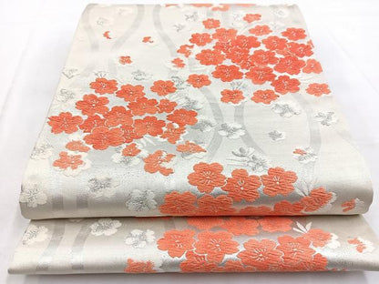 平和屋着物◎六通柄袋帯　唐織　立涌舞桜文　銀糸　正絹　逸品　BAAW8640yc