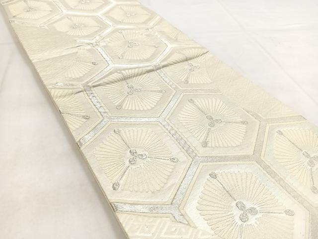 平和屋着物◎六通柄袋帯　唐織　亀甲孔雀羽文　銀糸　正絹　逸品　BAAW8734yc