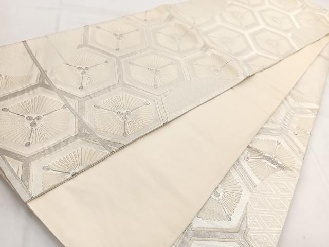 平和屋着物◎六通柄袋帯　唐織　亀甲孔雀羽文　銀糸　正絹　逸品　BAAW8734yc