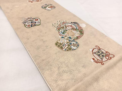 平和屋着物◎六通柄袋帯　唐織　宝尽くし花蝶文　金糸　引箔　正絹　逸品　BAAW8967yc