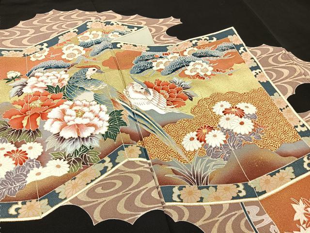 平和屋着物●豪華黒留袖　作家物　駒刺繍　花鳥文　暈し染め　金彩　正絹　逸品　BAAW3524mz 平和屋着物□豪華黒留袖 駒刺繍 御所車浜松文 金彩 正絹 逸品