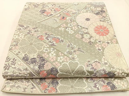 平和屋着物◎六通柄袋帯　唐織　宝尽くし花文　プラチナ本銀二重織　正絹　逸品　BAAW9413hj